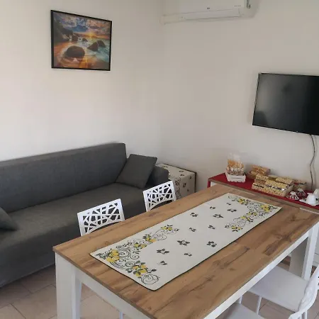 Apartamento At On The Coast Torre Santa Sabina
